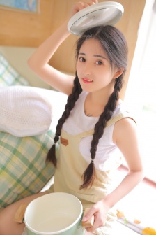 女集中营电影